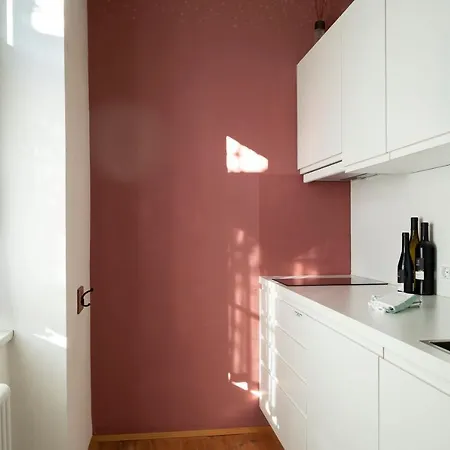 Aparthotel Bergmann 4*